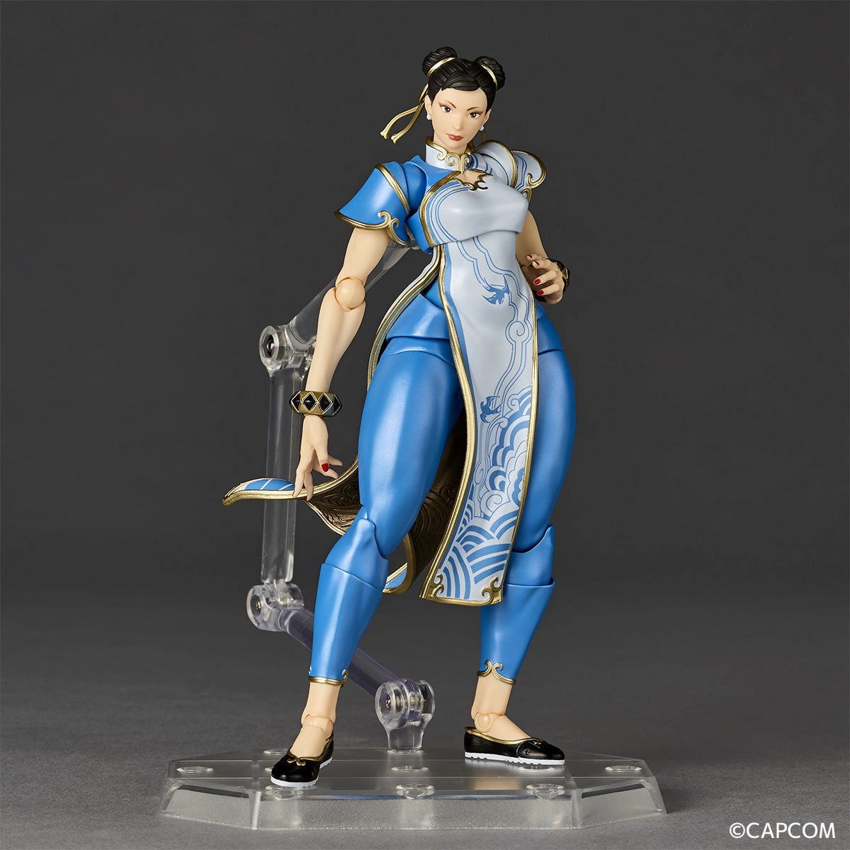 Multi Pose Revoltech Amazing Yamguchi Street Fighter Chun-Li