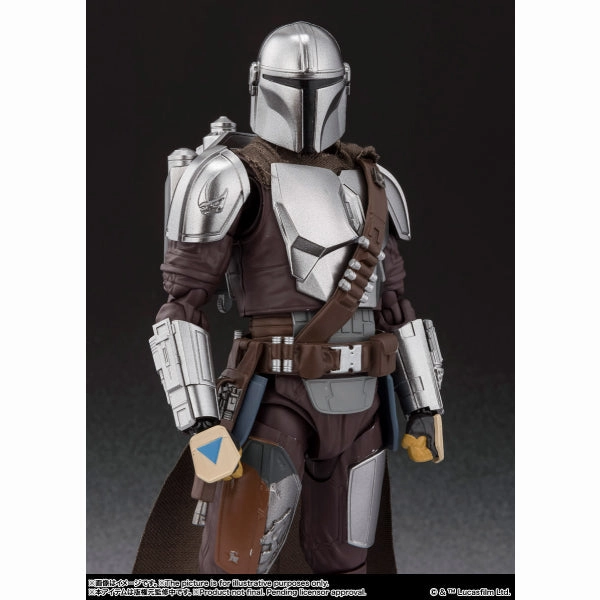 S.H.Figuarts The Mandalorian (Besker Metal Armor Version) (STAR WARS: The Mandalorian) Limited Drop Display